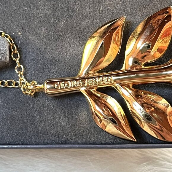 Georg Jensen Magnolia leaf Pendant + Chain Ornament 2016 Helena Rohner Denmark - Picture 4 of 6